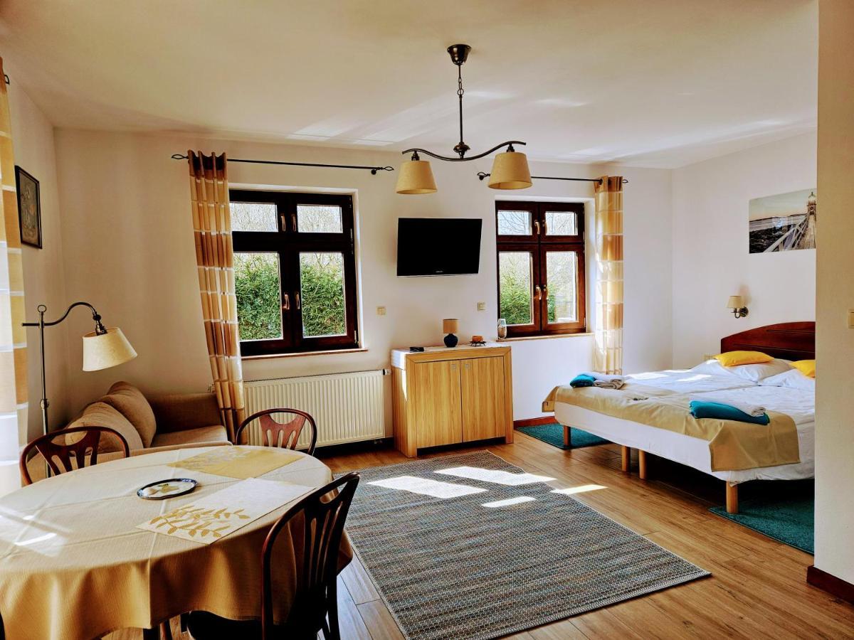 Apartamenty Z Klimatem Ustka Buitenkant foto