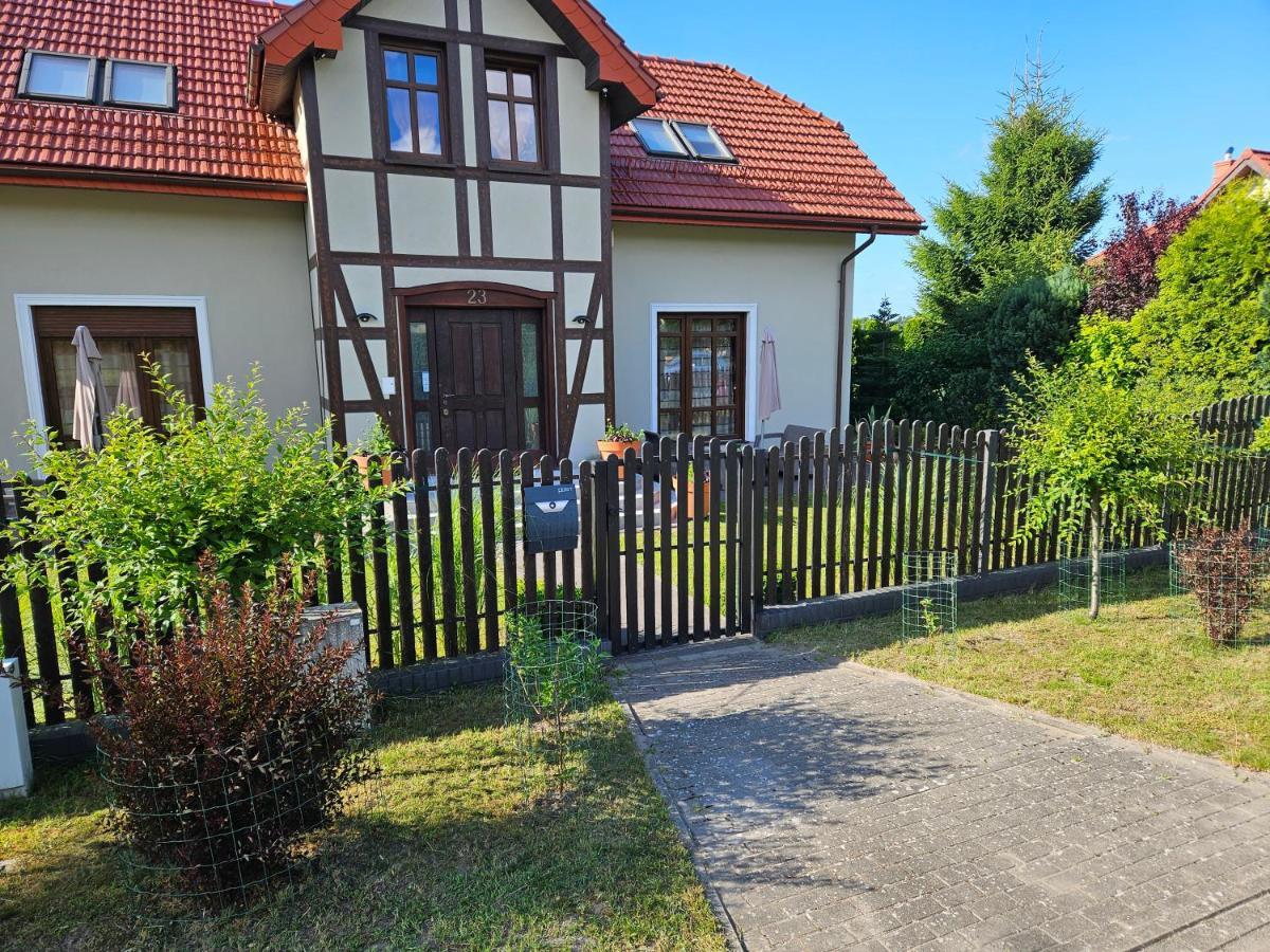 Apartamenty Z Klimatem Ustka Buitenkant foto